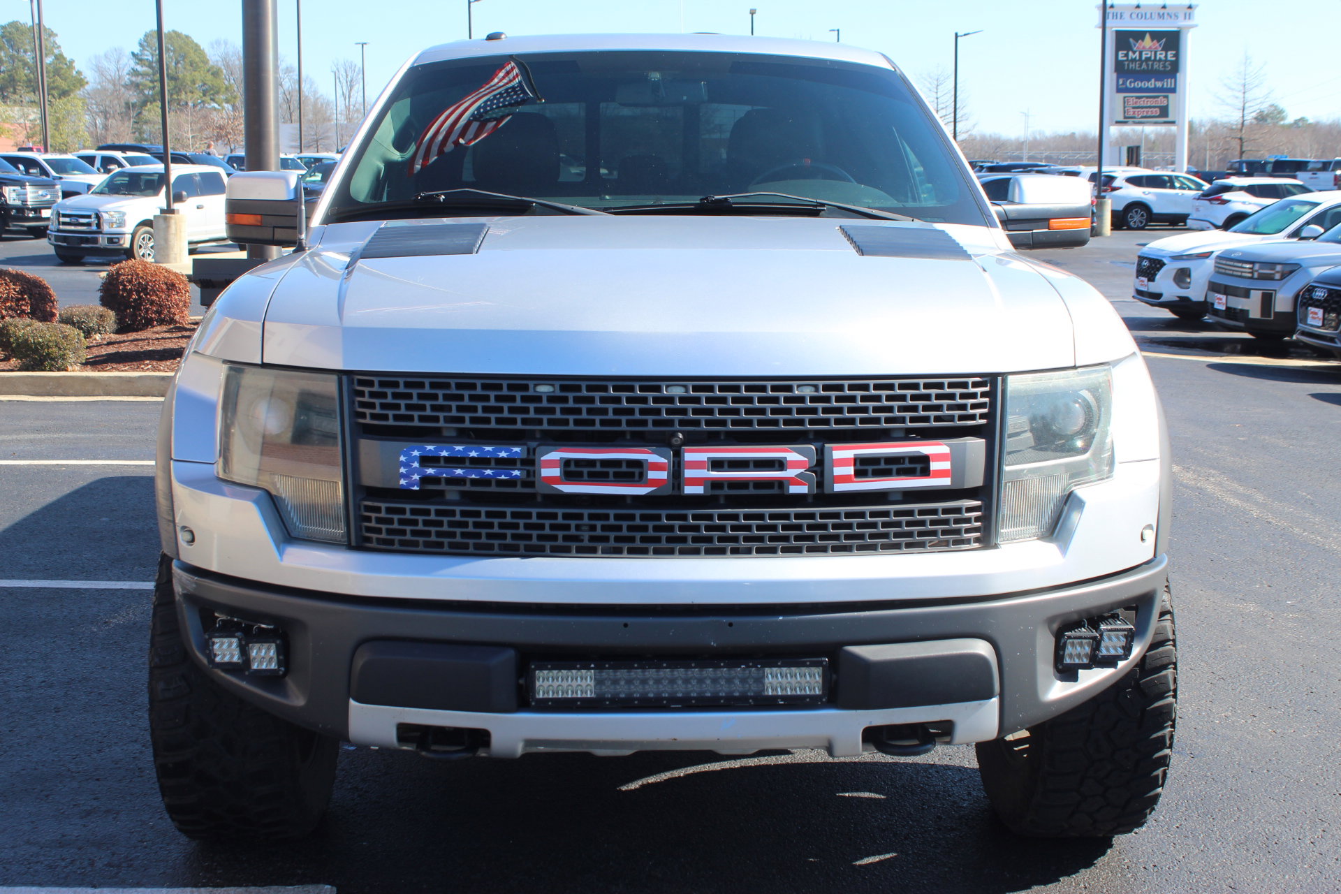 Used 2014 Ford F150 Raptor w/ Equipment Group 801A Luxury image 3