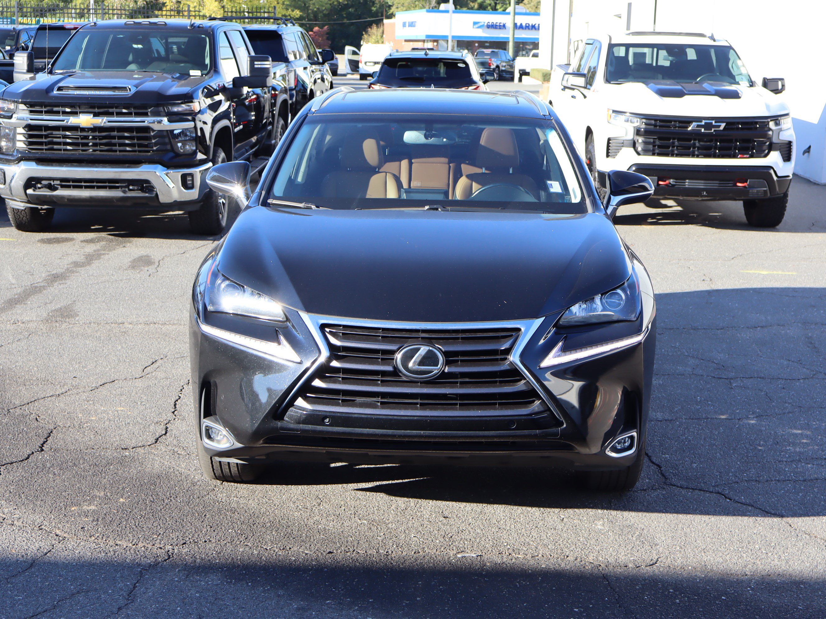 Used 2016 Lexus NX 200t FWD w/ Premium Package image 3