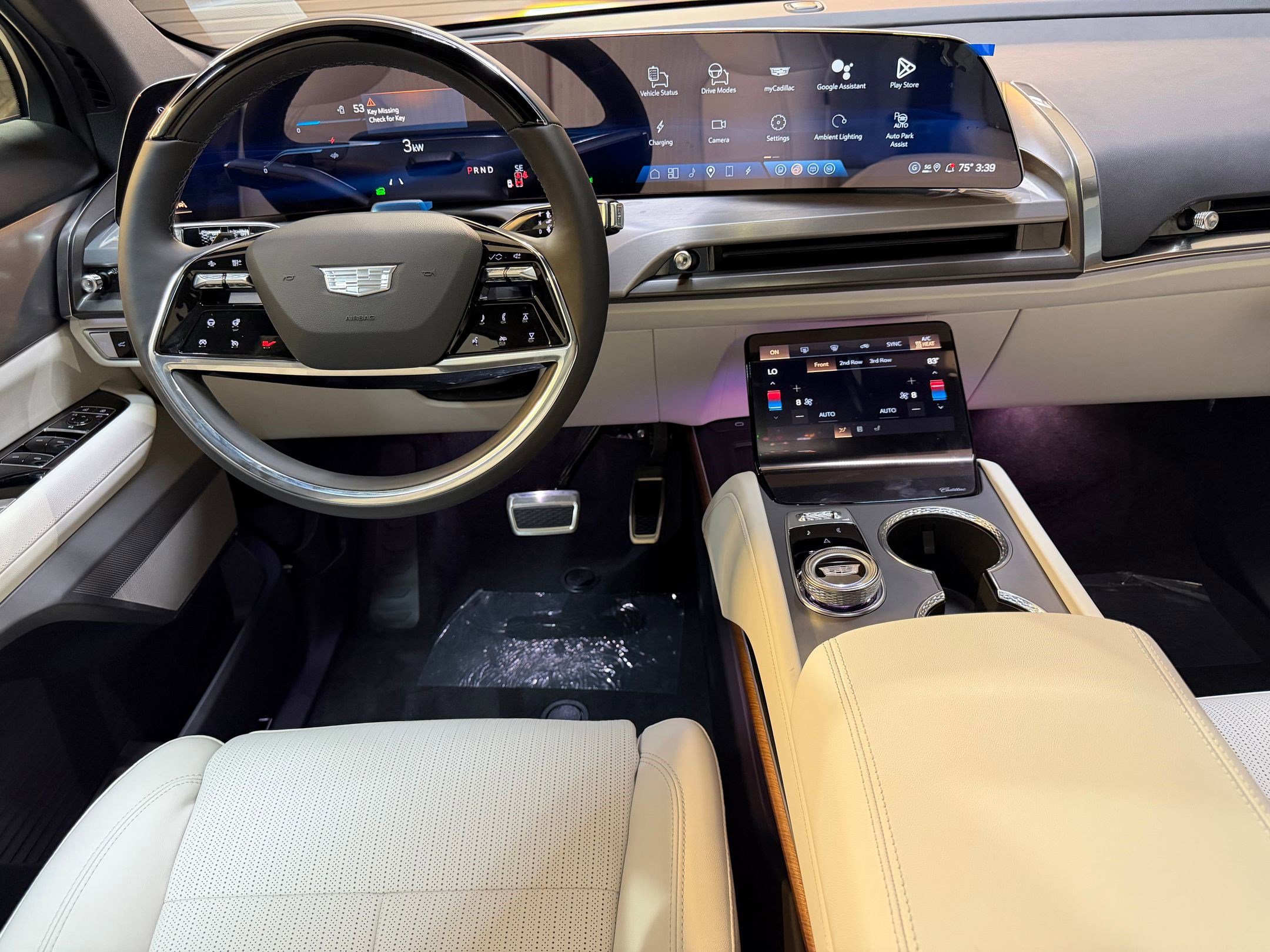 New 2026 Cadillac Vistiq Sport image 4