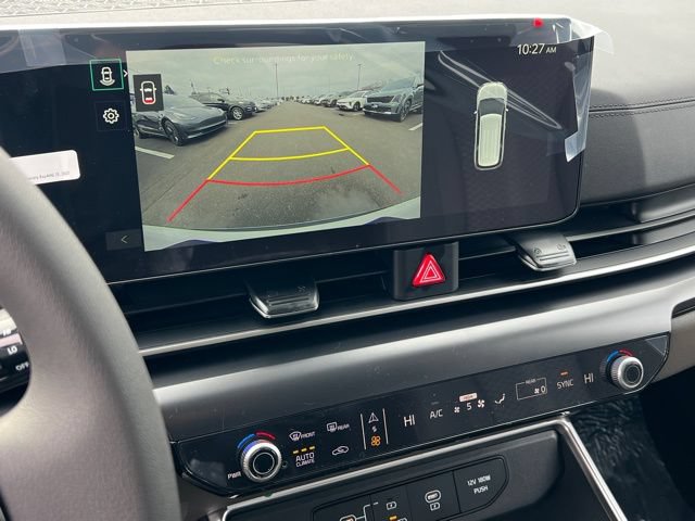 New 2026 Kia Carnival LX FWD image 21