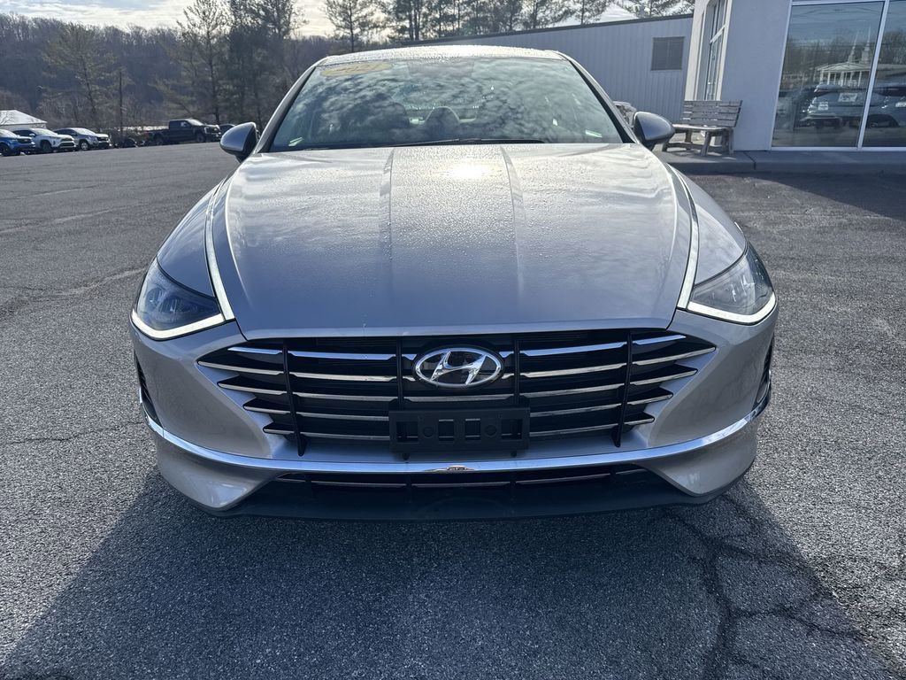 Used 2021 Hyundai Sonata SE image 2