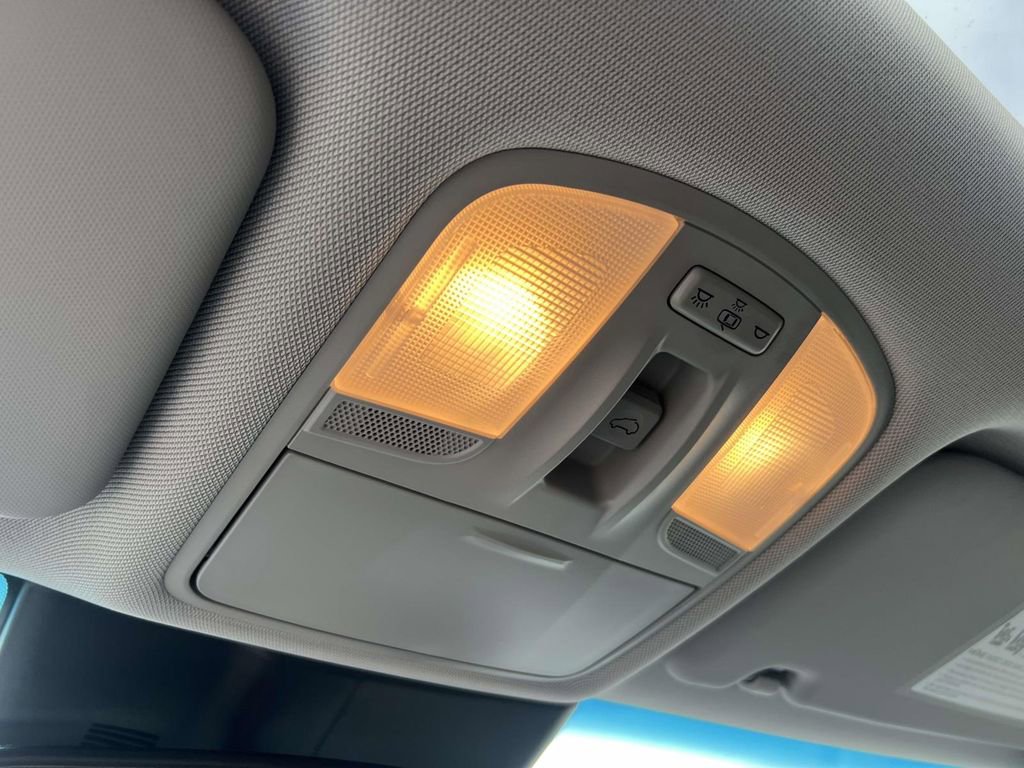 Used 2023 Hyundai Kona SEL w/ Convenience Package image 38