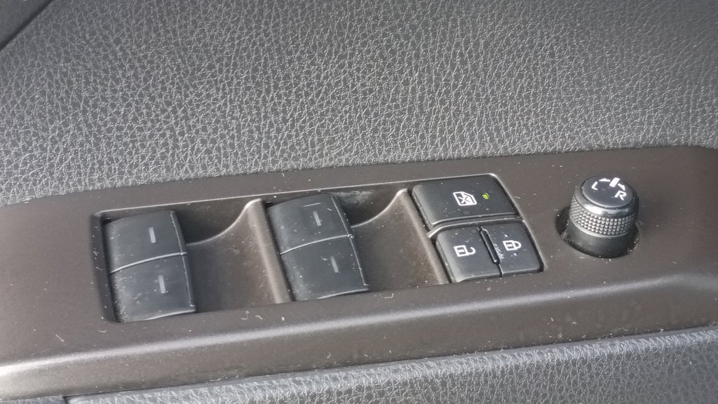 Used 2024 Toyota Camry SE FWD image 18