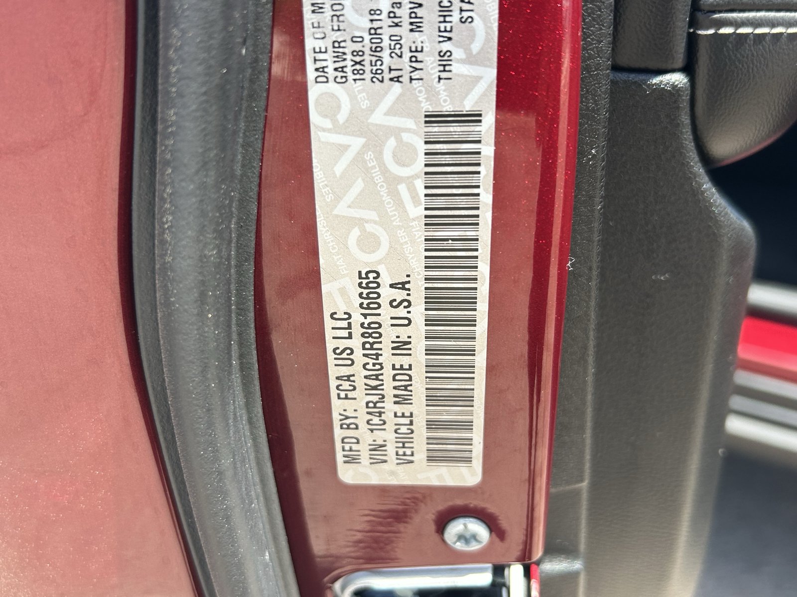 Used 2024 Jeep Grand Cherokee L Altitude AWD/4WD image 33