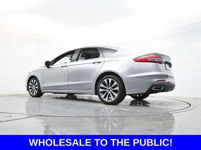 Used 2020 Ford Fusion SE image 30