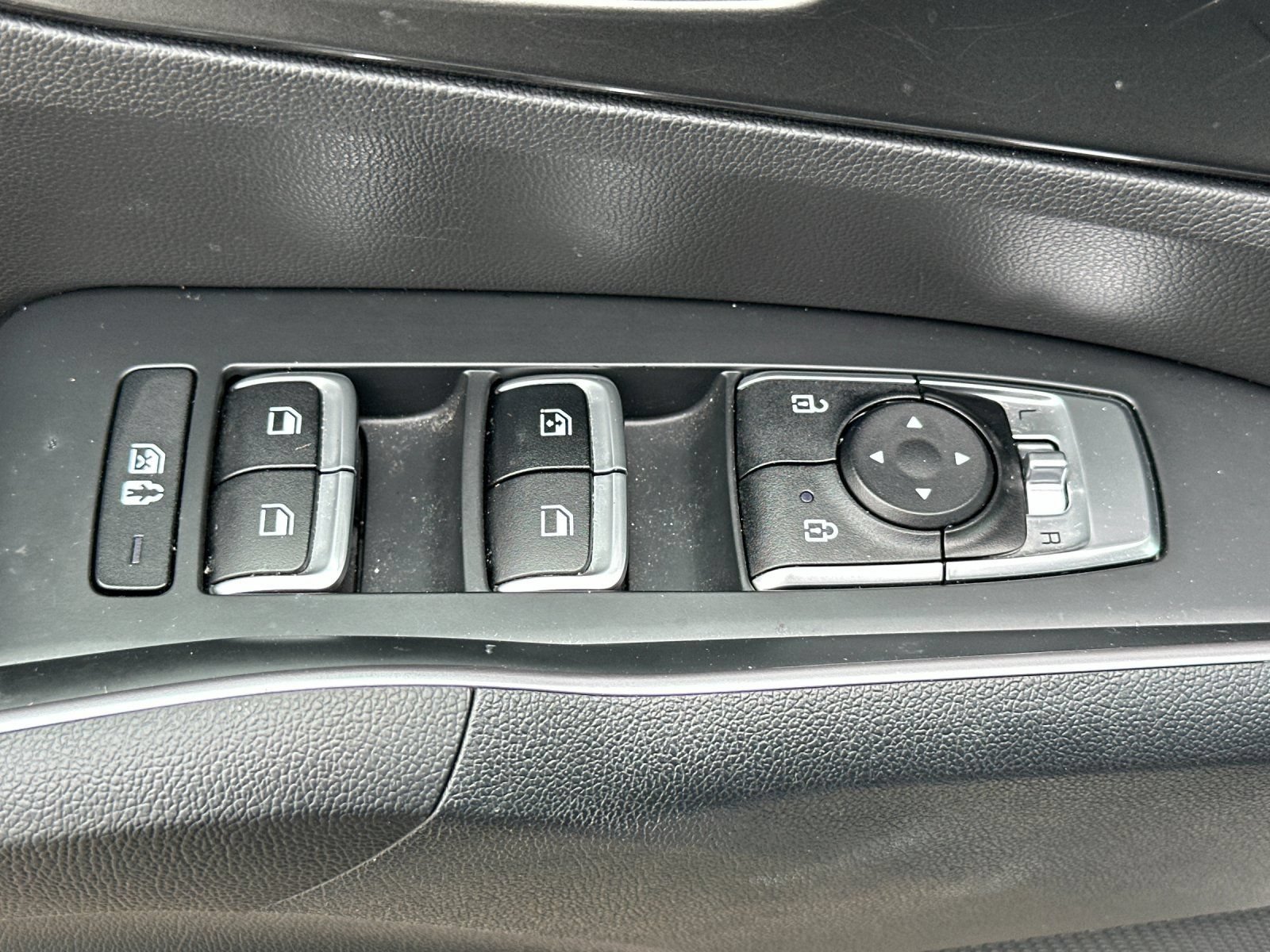 Certified 2023 Kia Sorento EX FWD image 14