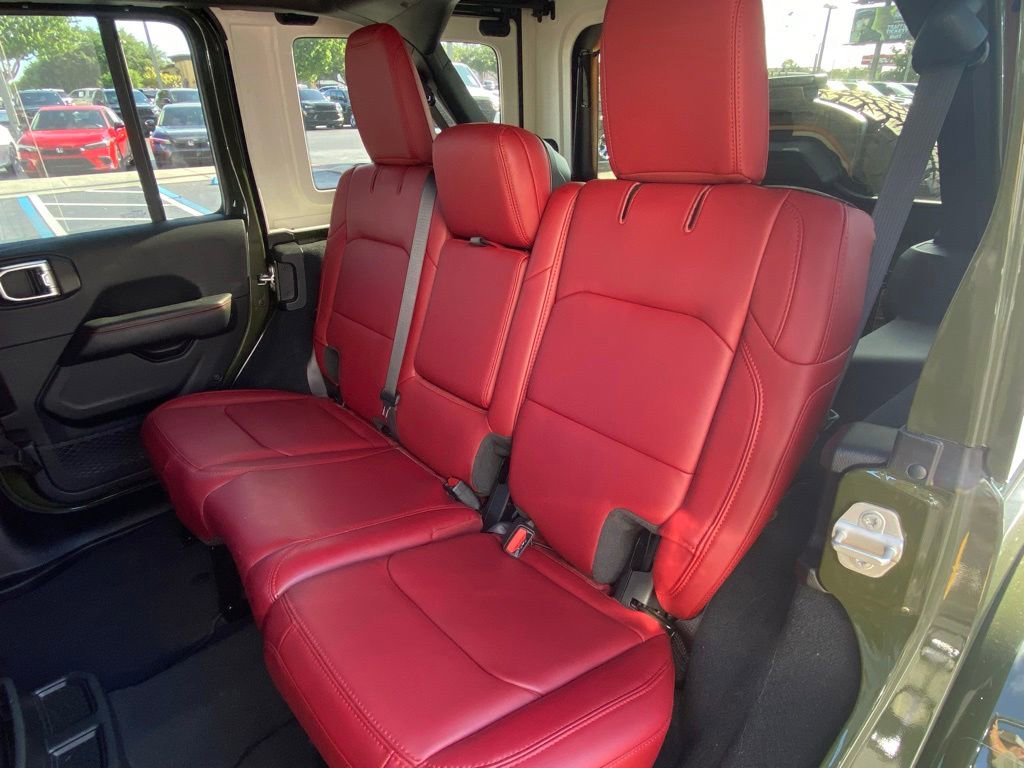 Used 2024 Jeep Wrangler Unlimited Rubicon 392 AWD/4WD image 26