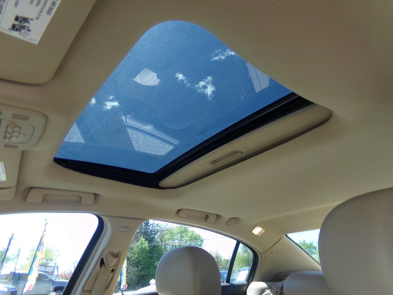 Used 2007 Buick Lucerne CXL FWD image 40