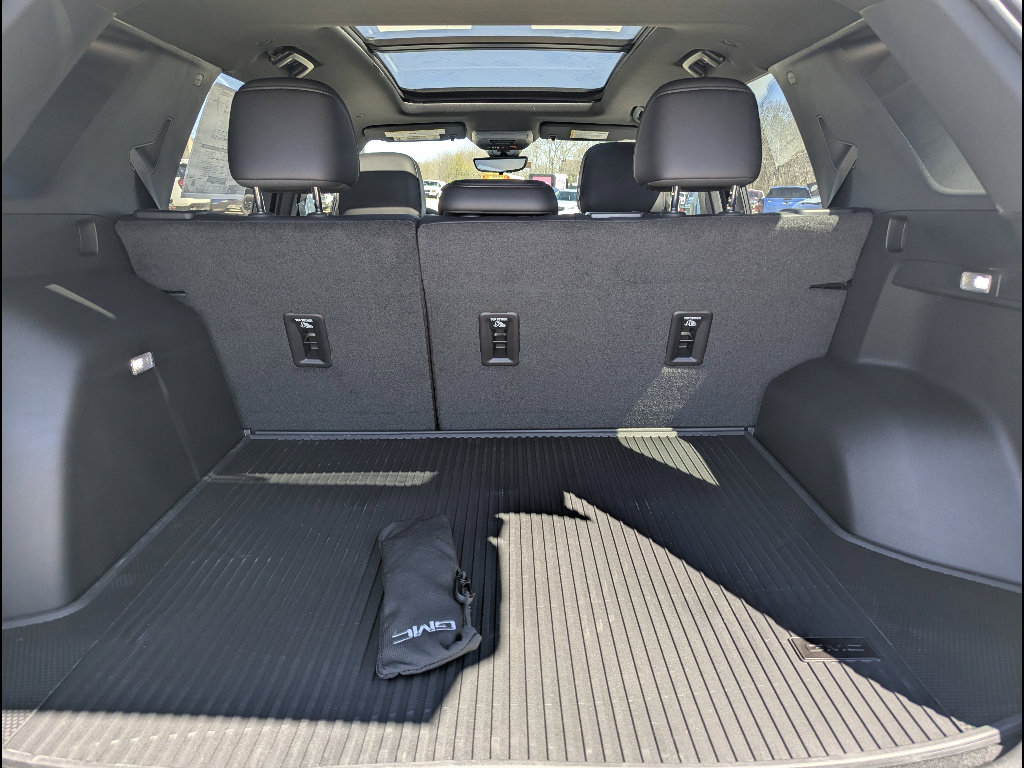 New 2026 GMC Terrain AT4 AWD/4WD image 15