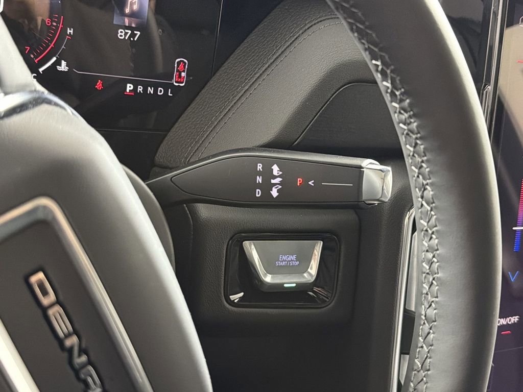 New 2026 GMC Yukon XL Denali w/ Sun & Power Step Package image 22