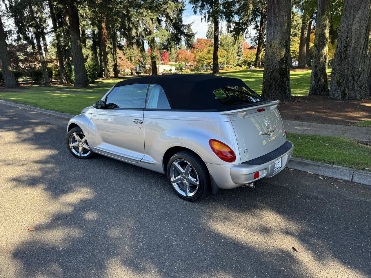 Used 2005 Chrysler PT Cruiser GT FWD image 14
