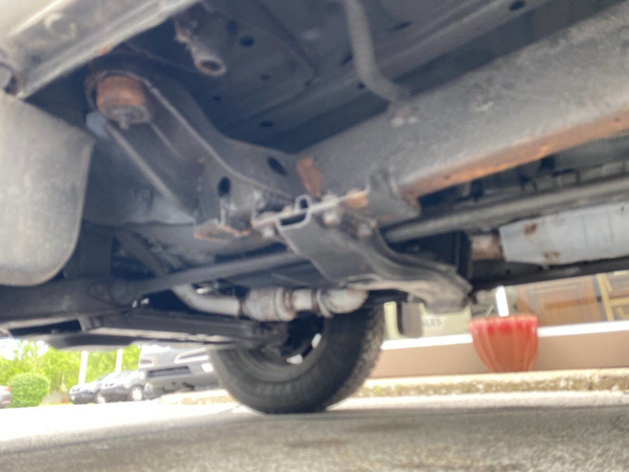 Used 2004 Mitsubishi Montero Sport LS image 17