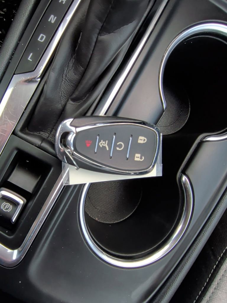 Used 2024 Chevrolet Equinox LT AWD/4WD image 44