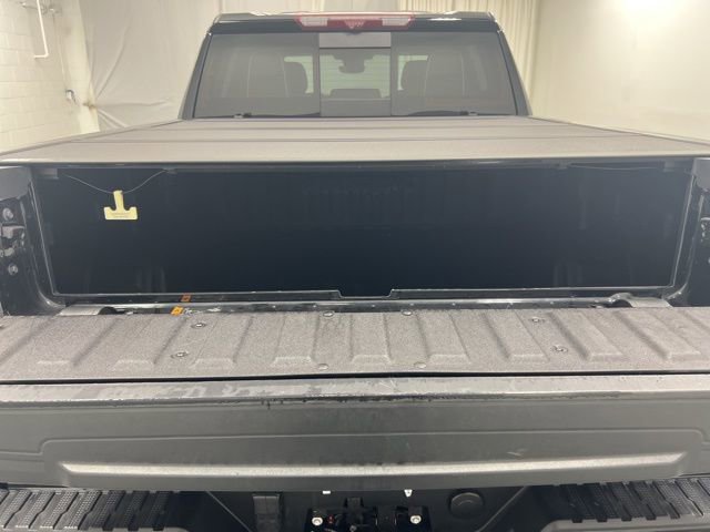 Used 2024 GMC Sierra 1500 AT4X image 18