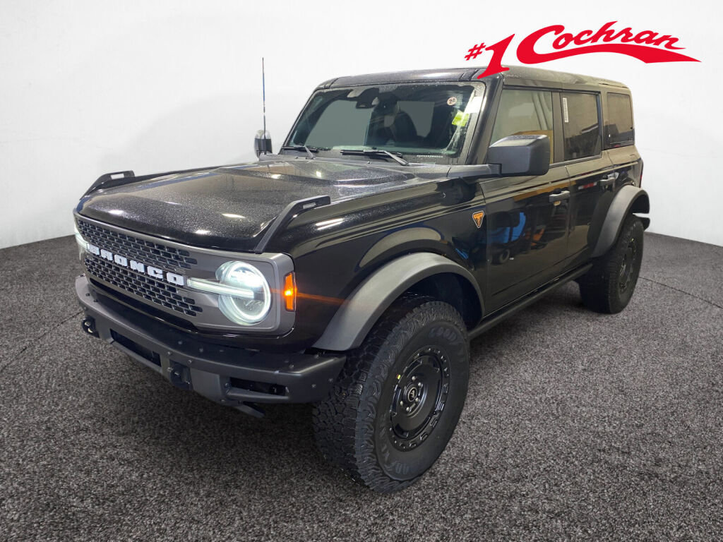 New 2025 Ford Bronco Badlands w/ Sasquatch Package image 3