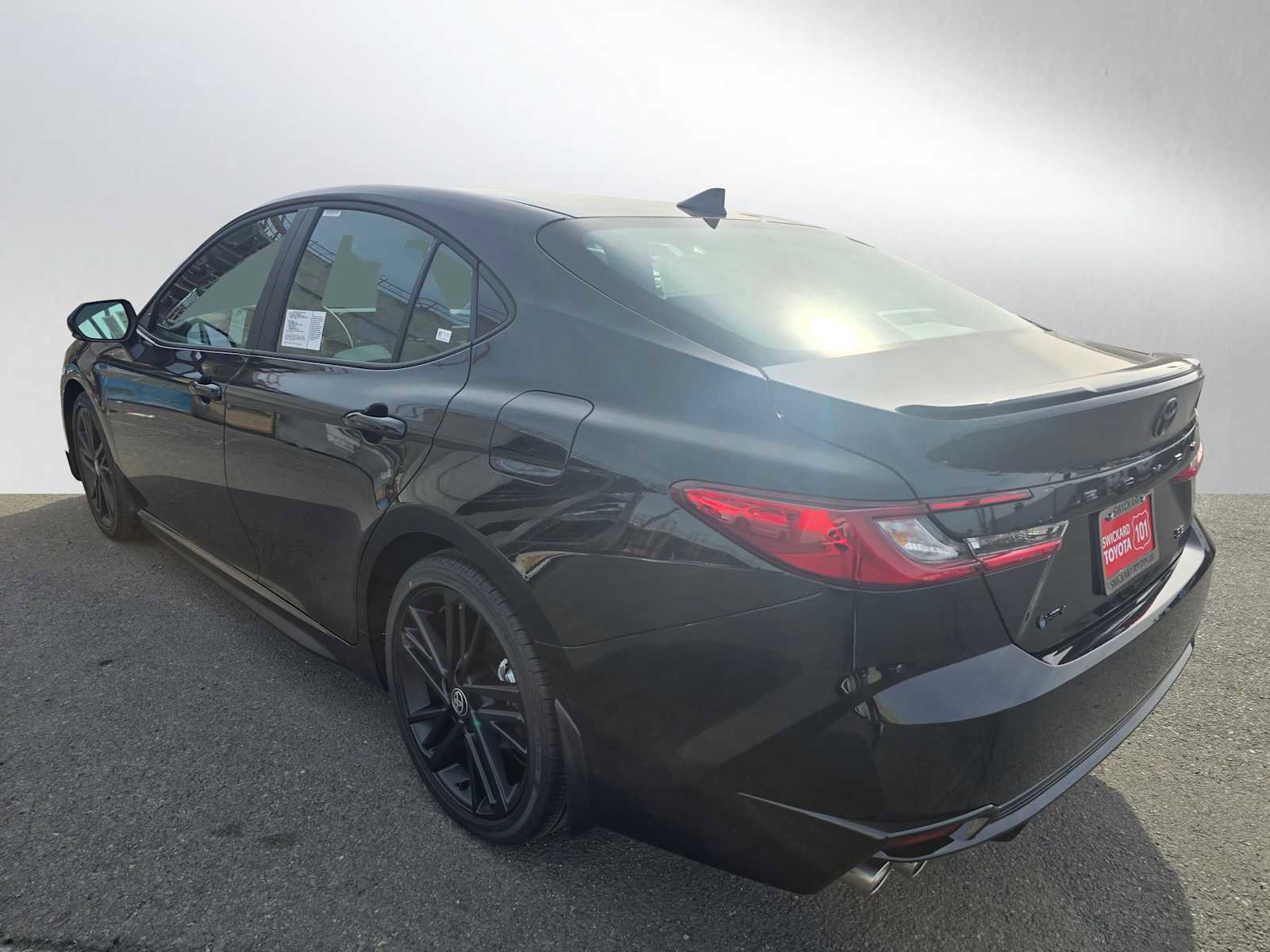 New 2026 Toyota Camry Hybrid image 5