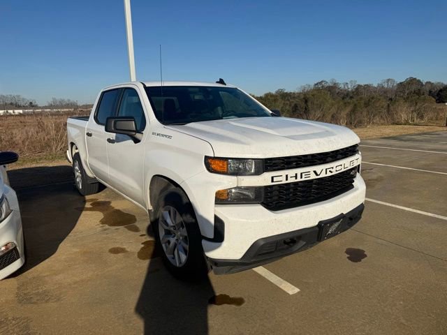 Used 2020 Chevrolet Silverado 1500 Custom w/ Custom Value Package image 2