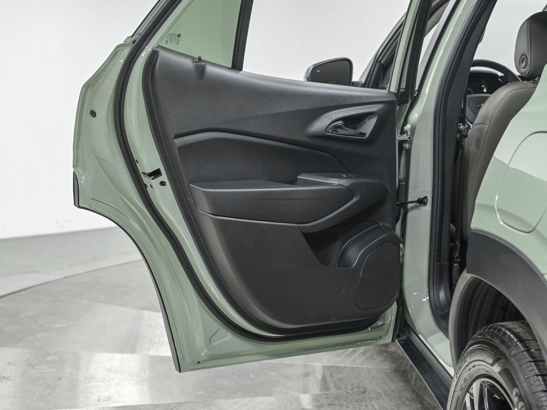 Used 2026 Chevrolet Trax ACTIV w/ Driver Confidence Package image 26