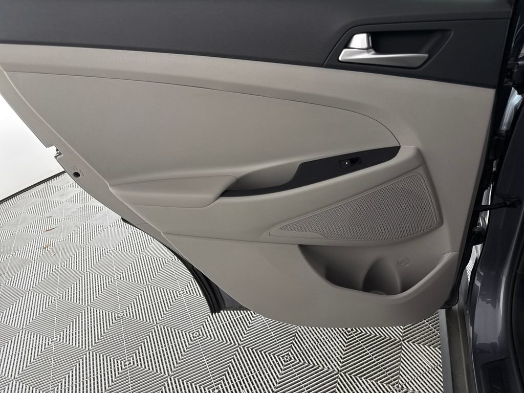 Certified 2021 Hyundai Tucson Value FWD image 14