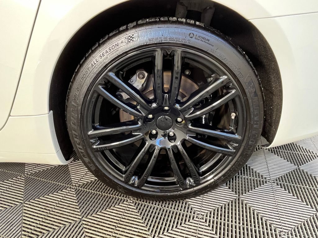 Used 2017 Maserati Quattroporte S GranLusso Q4 image 15