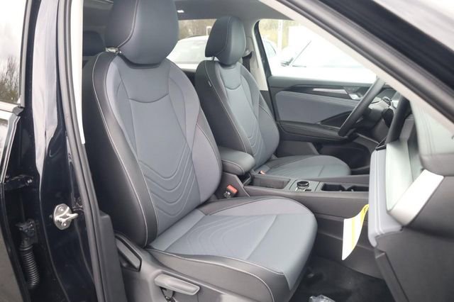 New 2026 Volkswagen Tiguan SE AWD/4WD image 19