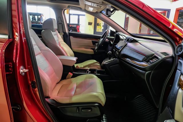 Used 2019 Honda CR-V Touring image 32
