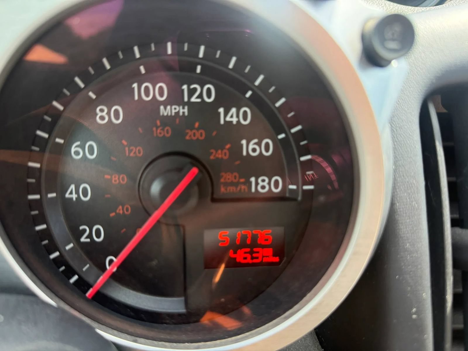 Used 2017 Nissan 370Z Touring RWD image 14