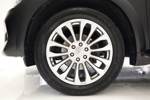 Used 2016 INFINITI QX80 4WD w/ 22" Wheel Package image 8