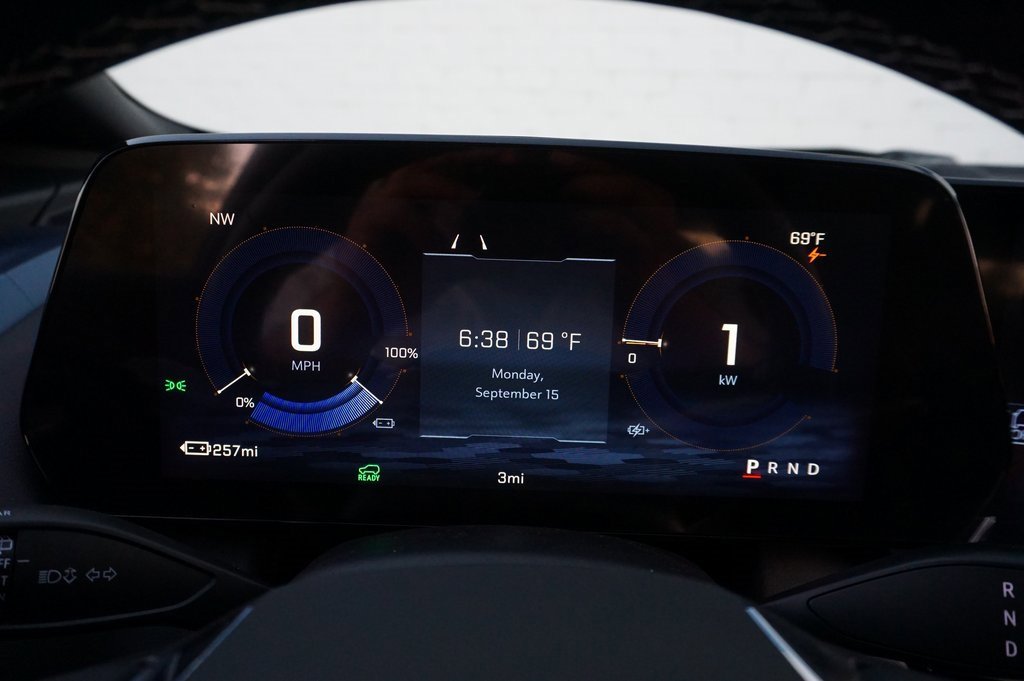 New 2026 Chevrolet Equinox EV LT image 20