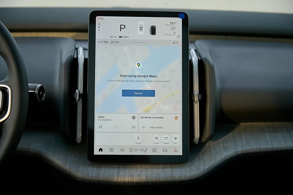 New 2026 Volvo EX30 Cross Country Ultra w/ Protection Package Premier image 26