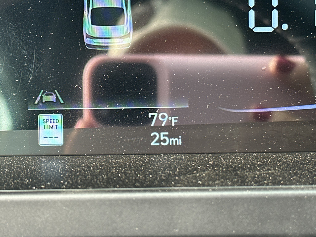 New 2025 Hyundai Elantra Sport image 17