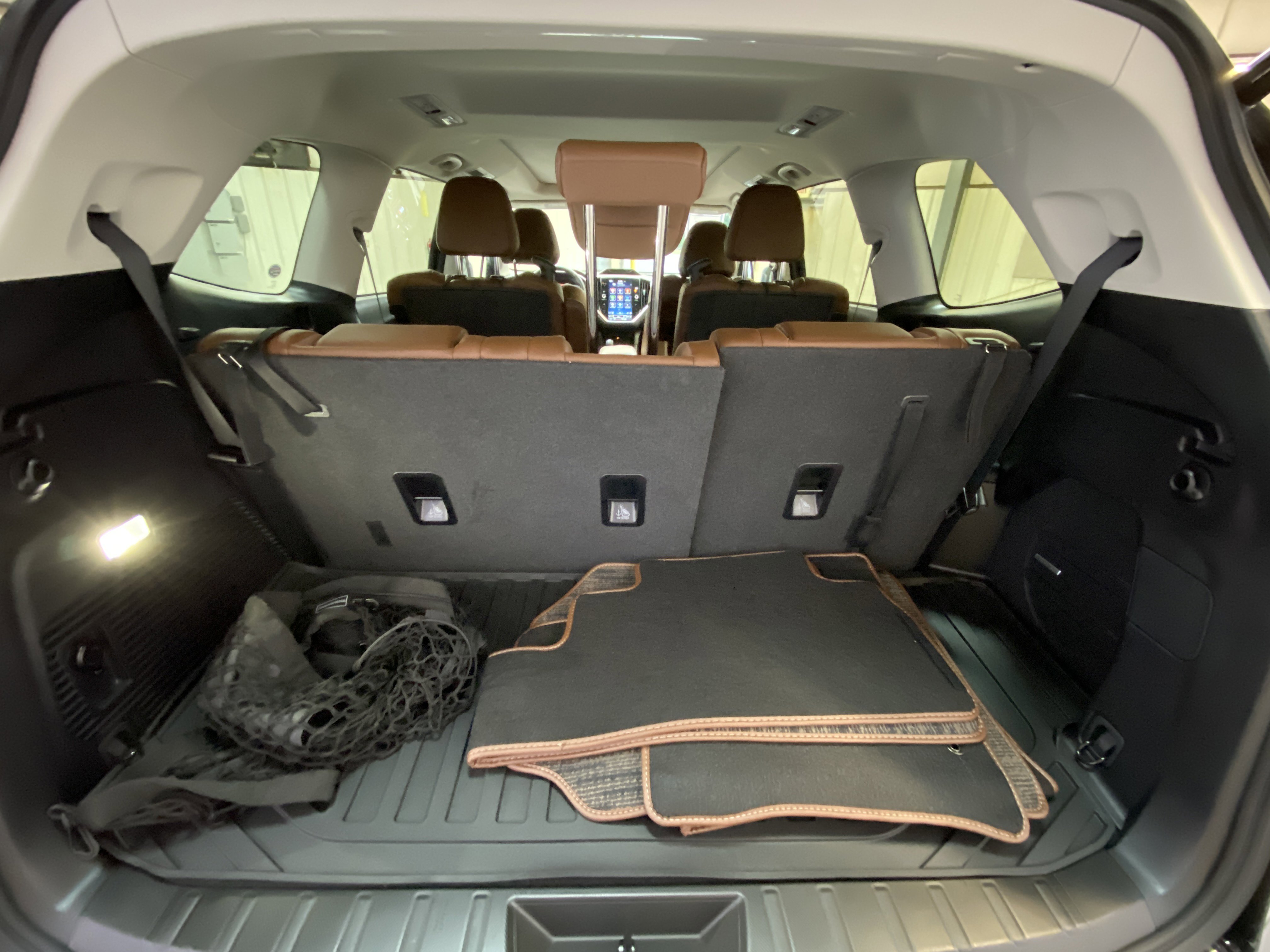 Used 2025 Subaru Ascent Touring w/ Popular Package #2 image 31