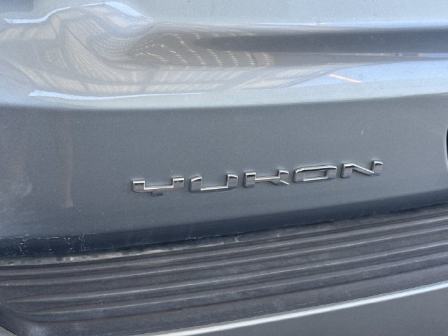 Used 2025 GMC Yukon XL Denali AWD/4WD image 11