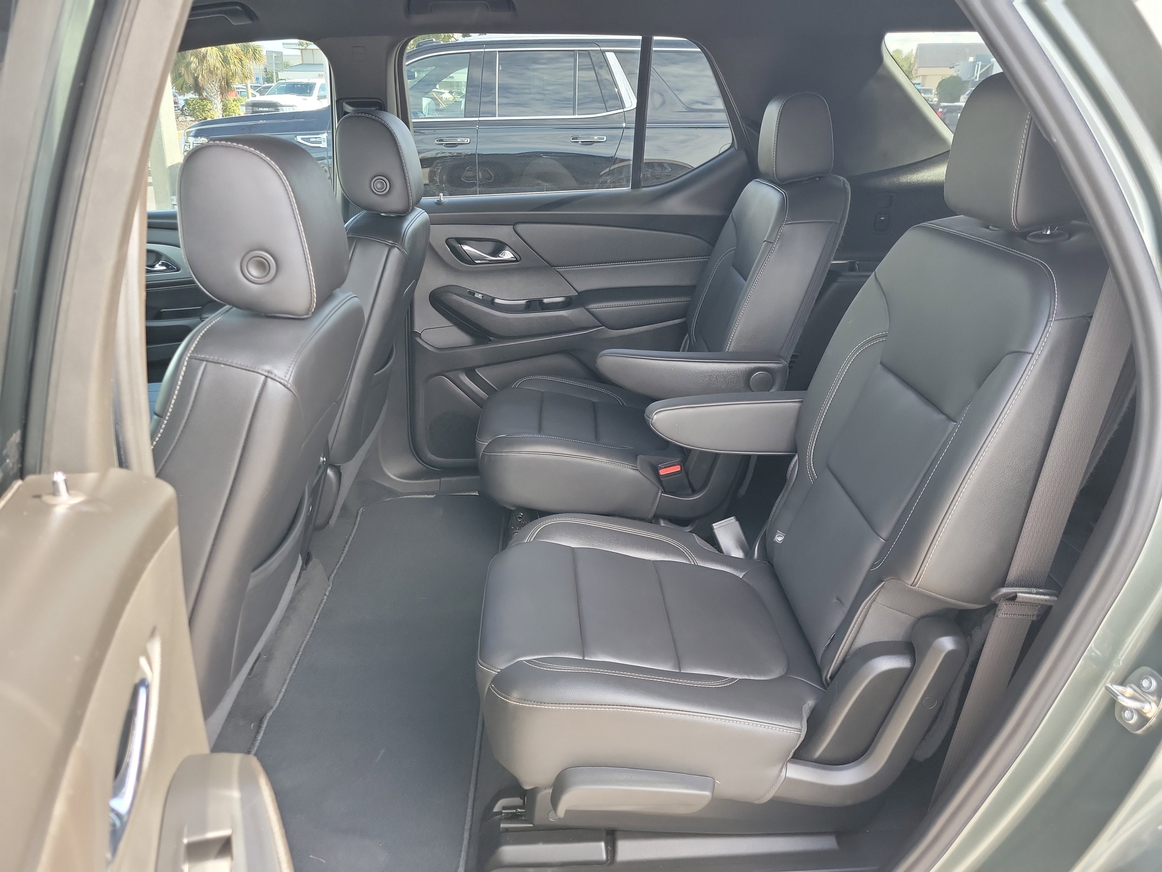Certified 2023 Chevrolet Traverse LT image 16