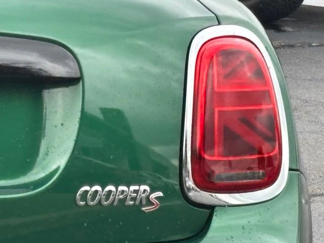 Used 2022 MINI Cooper S w/ Signature Upholstery Package FWD image 12