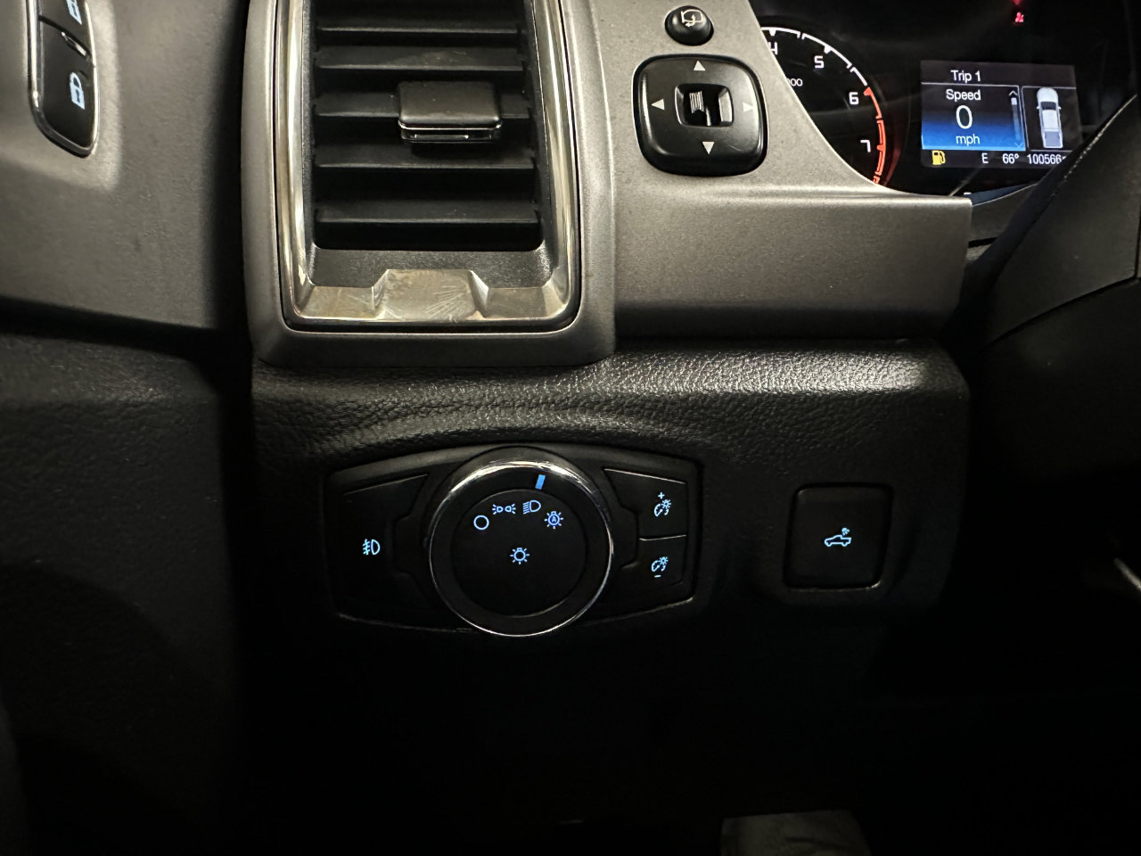 Used 2019 Ford Ranger XLT w/ Equipment Group 301A Mid image 74