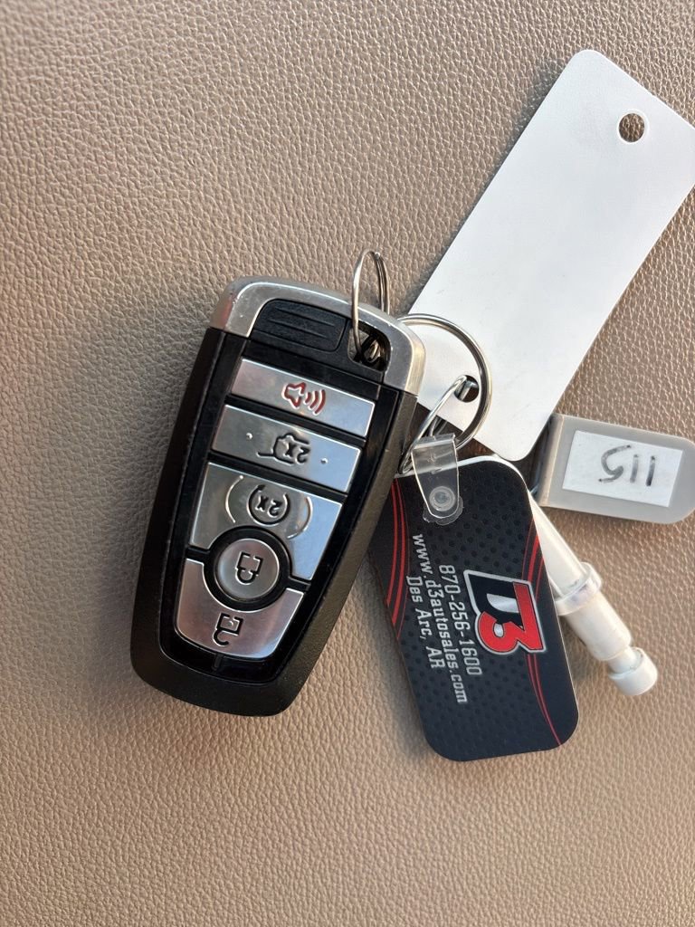 Used 2023 Ford Expedition Max Limited image 23