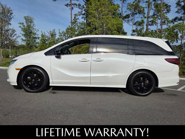 Used 2023 Honda Odyssey Sport image 3