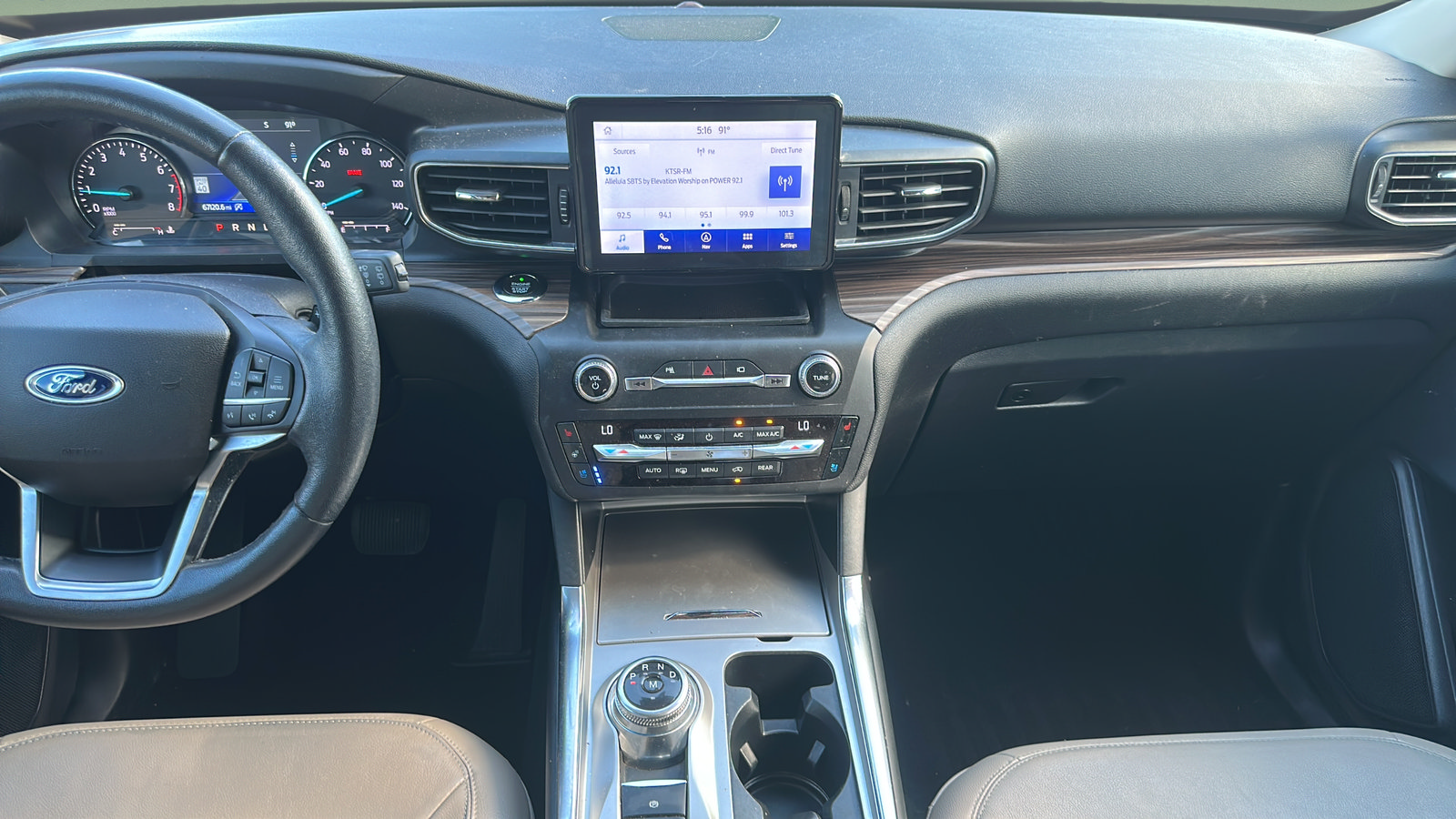 Used 2020 Ford Explorer Limited RWD image 12