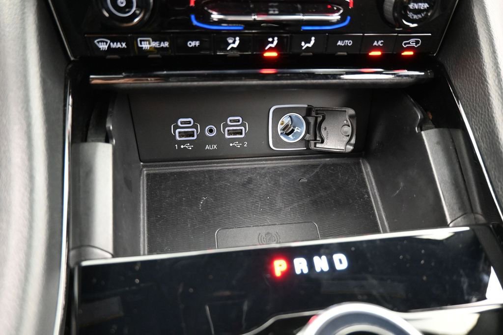 Used 2023 Jeep Grand Cherokee Altitude AWD/4WD image 26