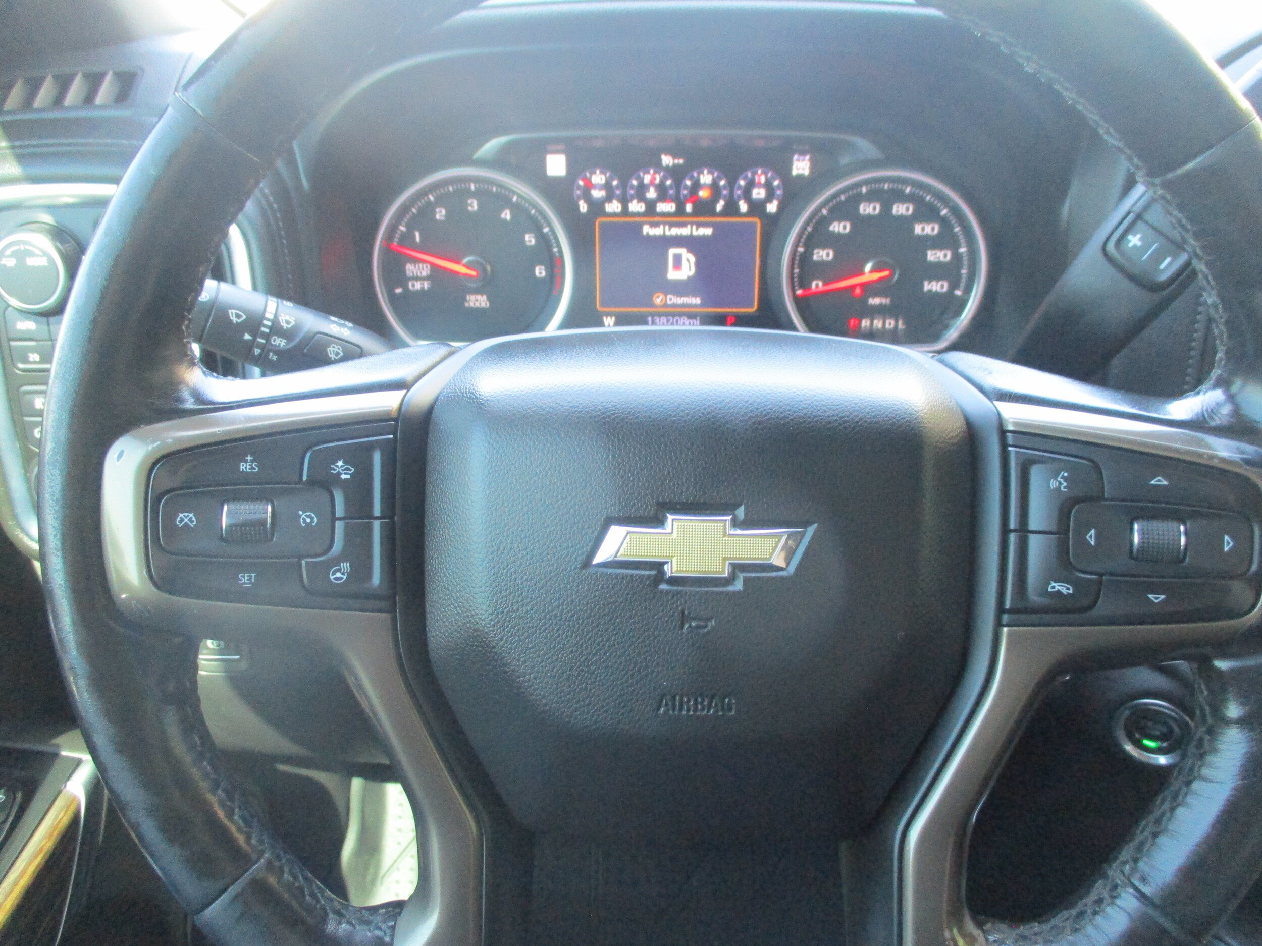 Used 2020 Chevrolet Silverado 1500 High Country w/ Technology Package AWD/4WD image 24