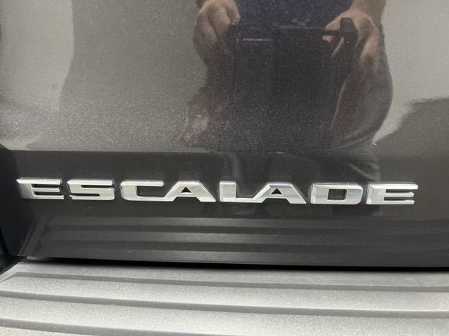 Certified 2018 Cadillac Escalade Platinum AWD/4WD image 33