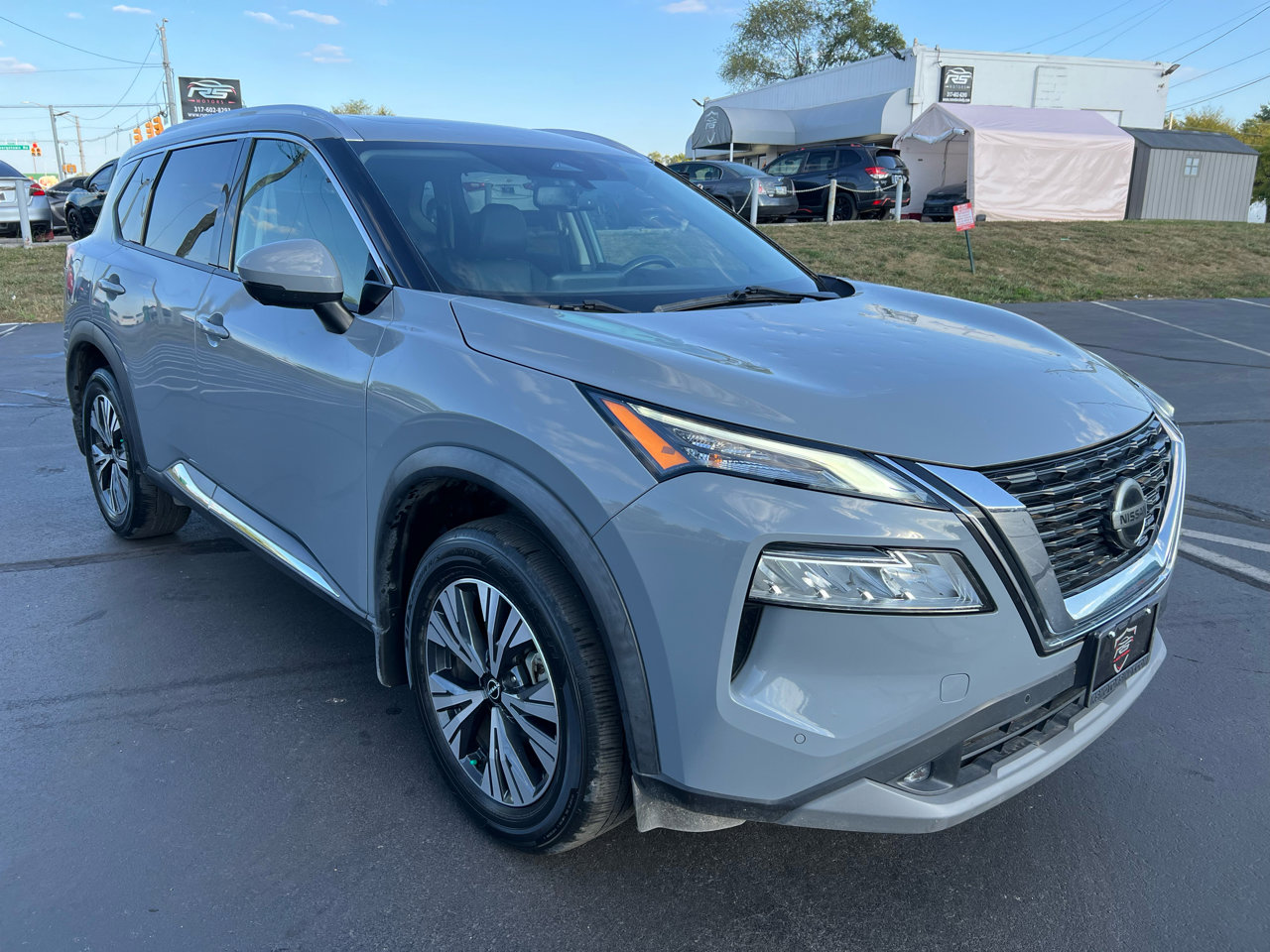 Used 2021 Nissan Rogue SL w/ Premium Package image 9