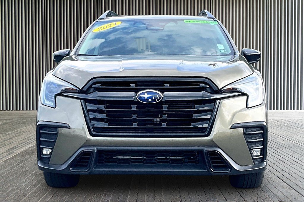 Used 2024 Subaru Ascent Onyx Edition AWD/4WD image 3