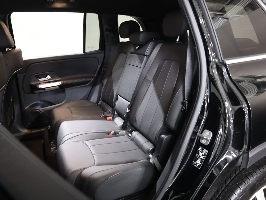 Certified 2025 Mercedes-Benz GLB 250 4MATIC image 42