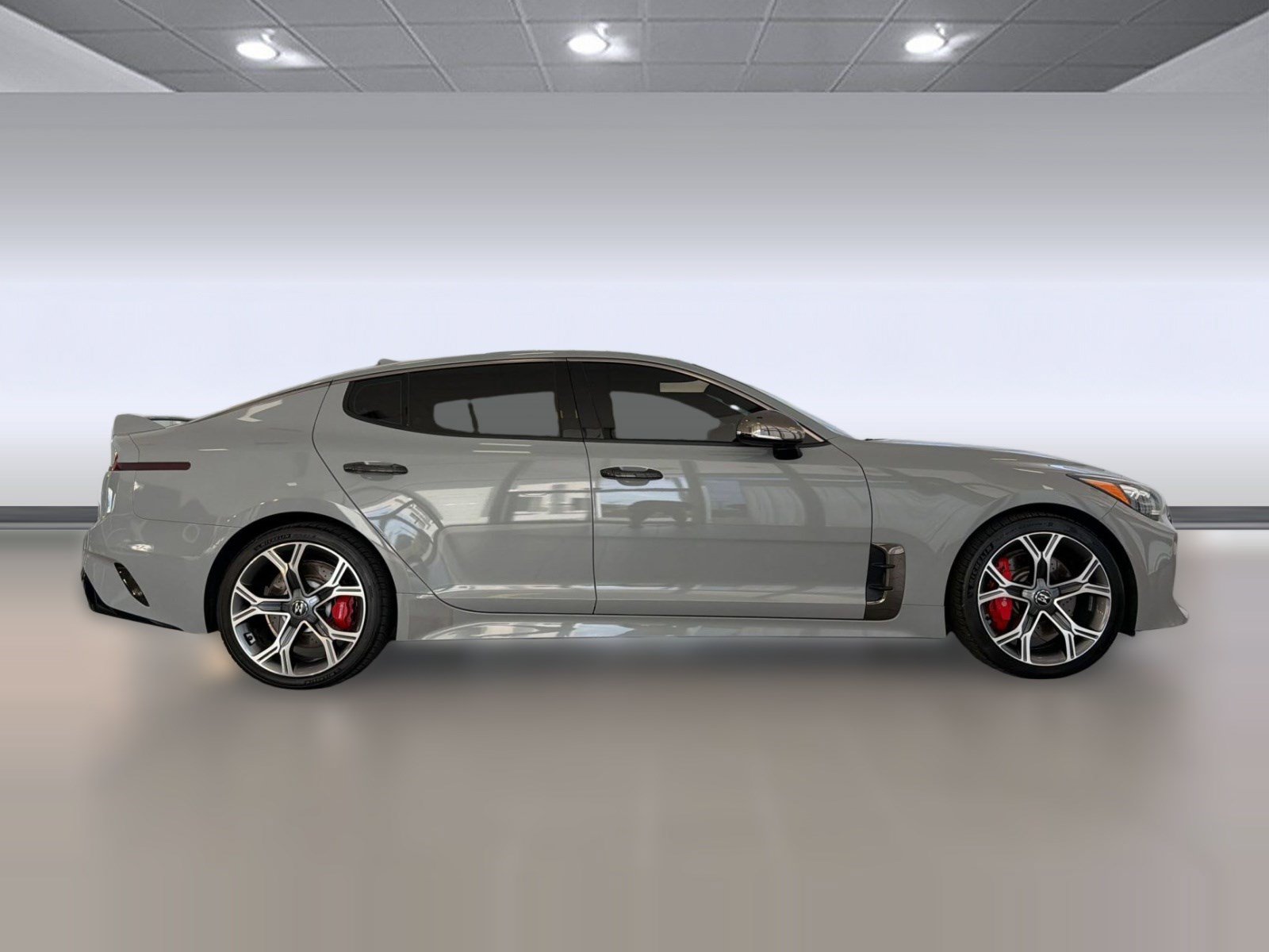 Used 2020 Kia Stinger GT1 RWD image 8