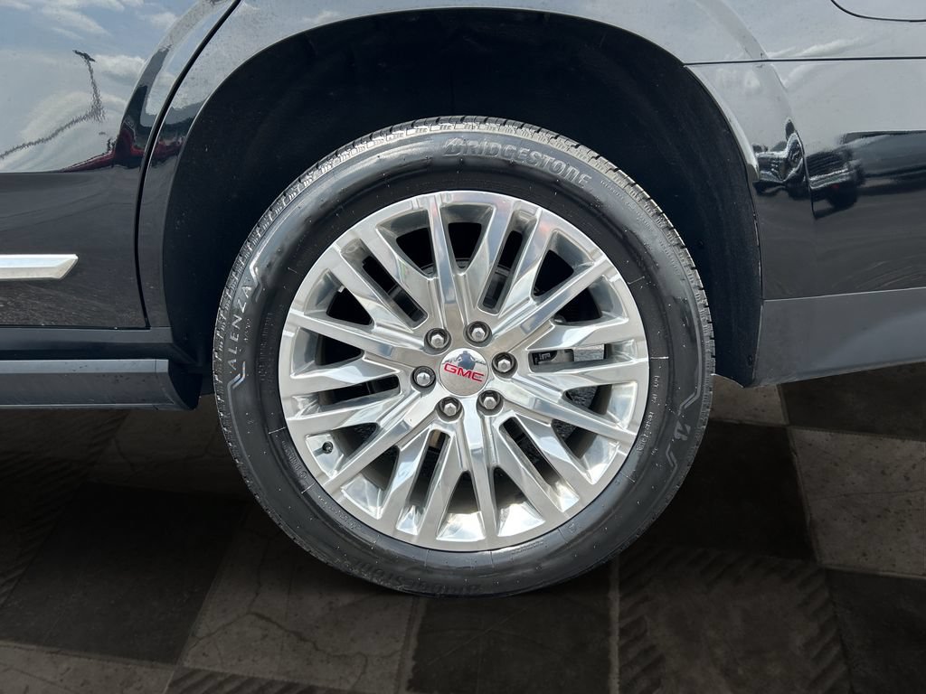 Certified 2024 GMC Yukon Denali w/ Denali Reserve Package AWD/4WD image 11