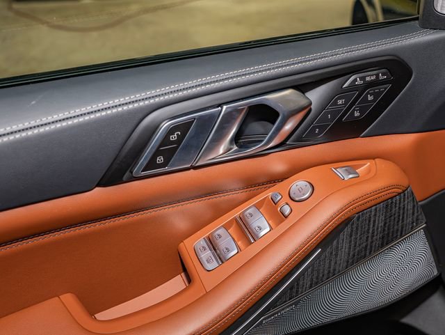 New 2026 BMW ALPINA XB7 AWD/4WD image 14