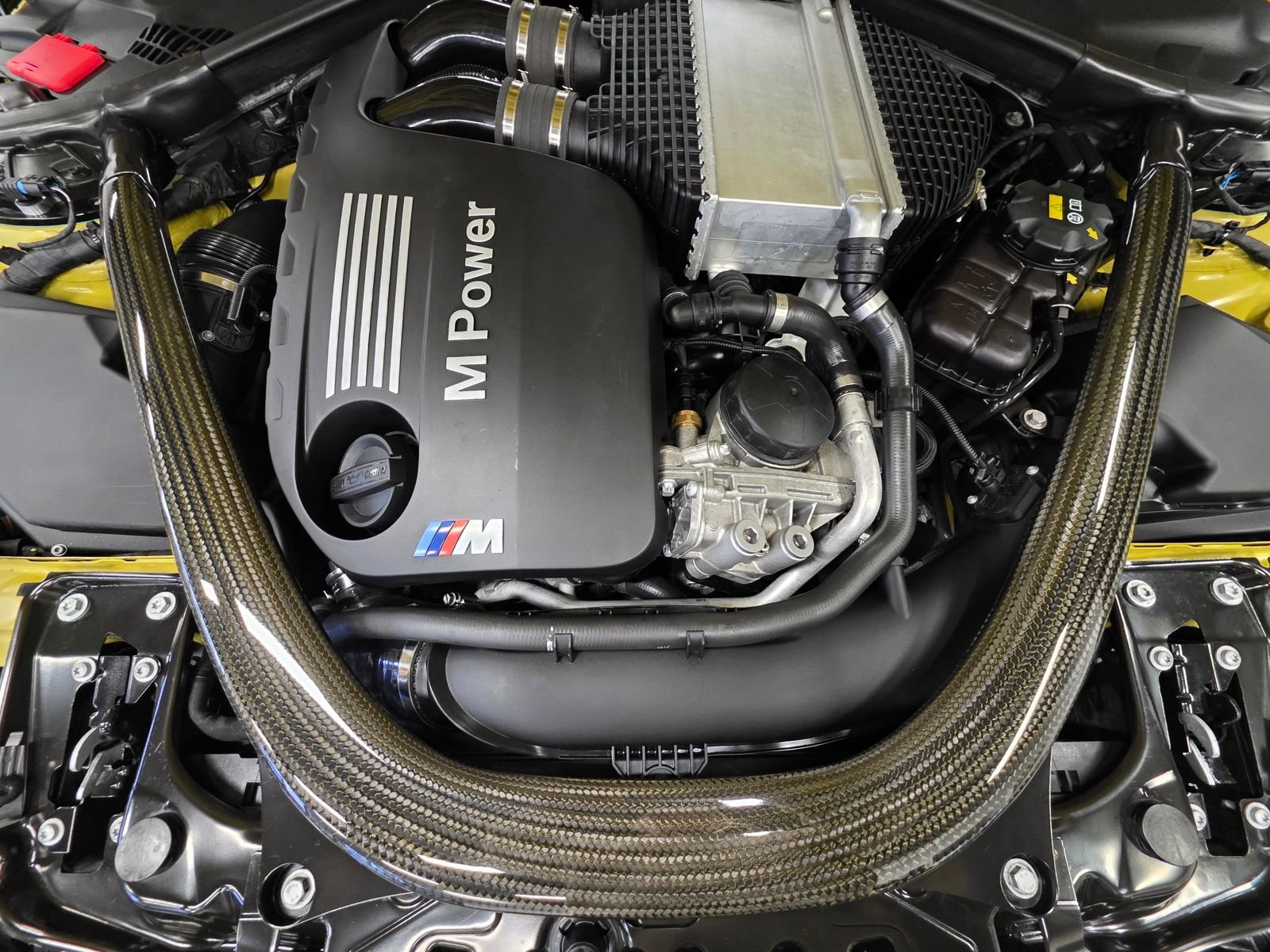 Used 2015 BMW M4 Coupe image 38