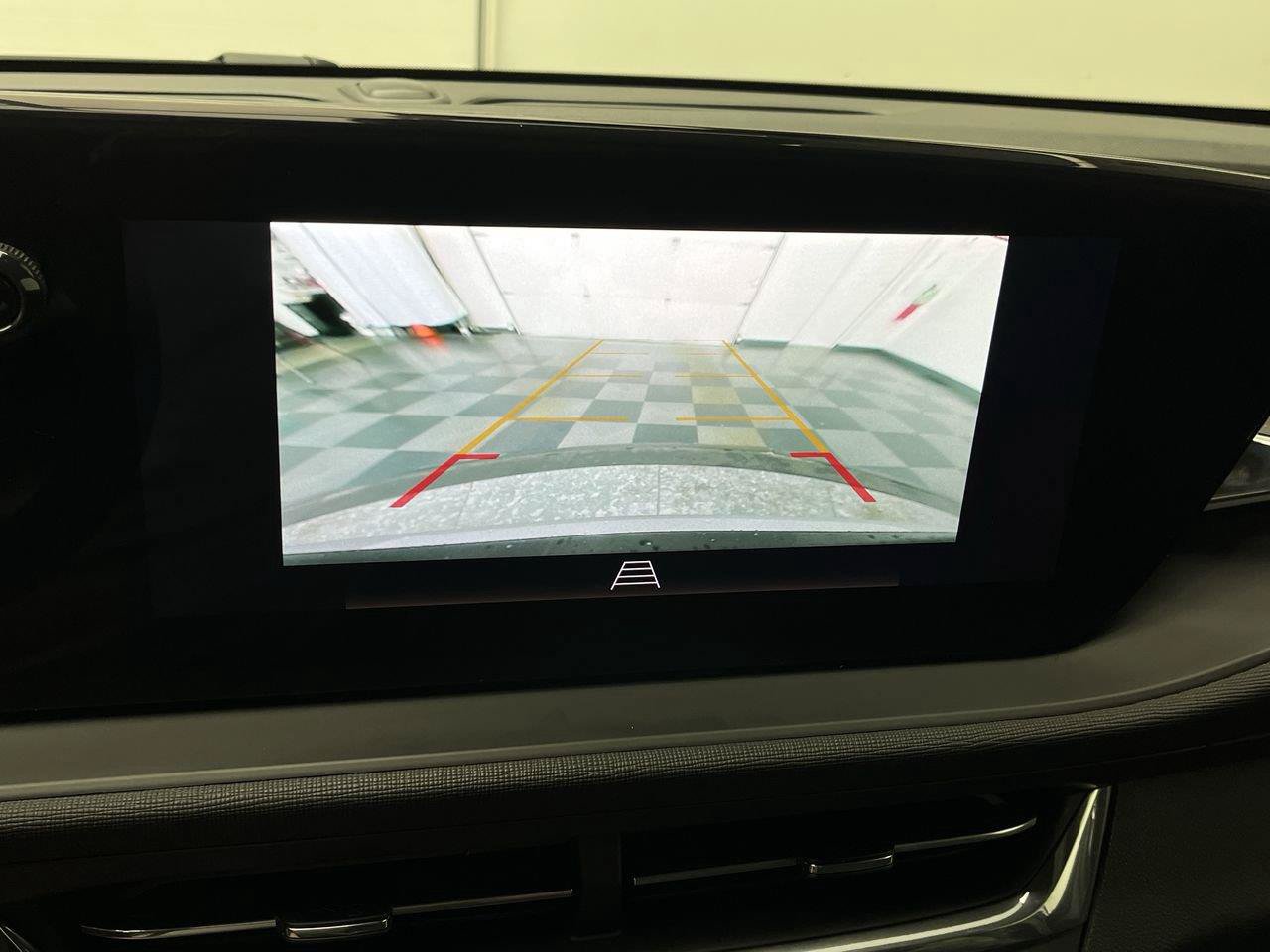 Certified 2025 Buick Envista Preferred w/ Convenience I Package FWD image 5